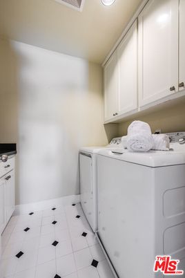 Interior, Recessed Lighting, Washer