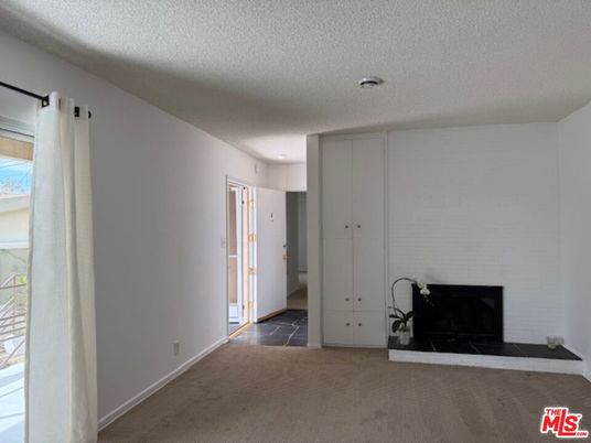 Empty room, Fireplace, Interior, Recessed Lighting