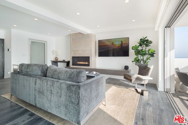 Fireplace, Interior, Living room, Recessed Lighting, Wood Texture Flooring