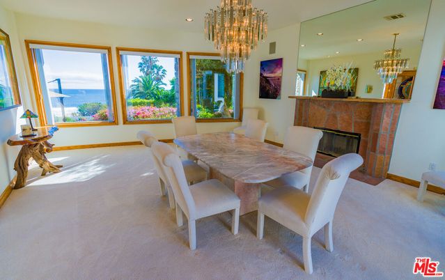 Chandelier, Dining room, Fireplace, Interior, Recessed Lighting