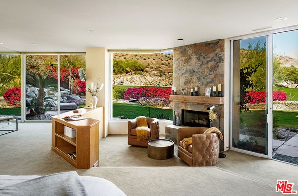 Fireplace, Interior, Recessed Lighting