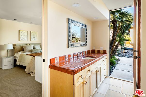 Bathroom, Bedroom, Interior, Recessed Lighting, Tile Countertops