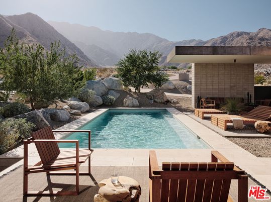 Exterior, Pool, Other