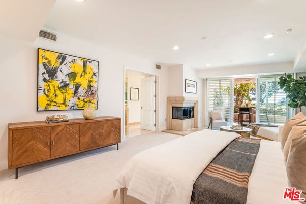 Bedroom, Fireplace, Interior, Recessed Lighting
