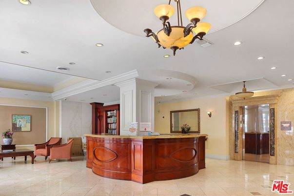 Chandelier, Interior, Recessed Lighting