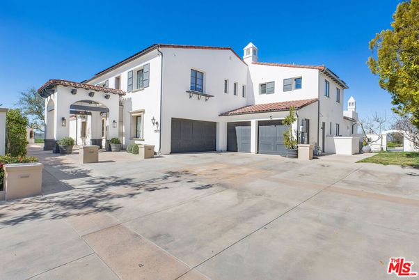 Attached, Backyard, Exterior, Facade, Spanish Mediterranean