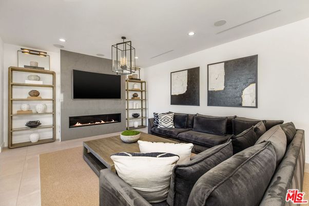 Fireplace, Interior, Living room, Pendant Lights, Recessed Lighting