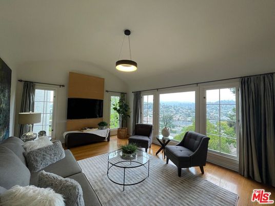 Interior, Living room, Pendant Lights, Wood Texture Flooring