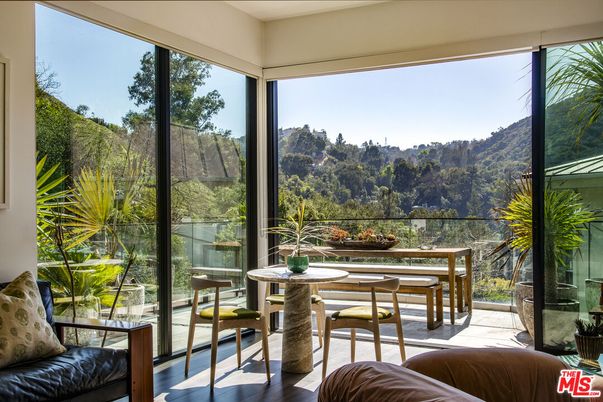 Dining room, Interior, Sun Room, Wood Texture Flooring