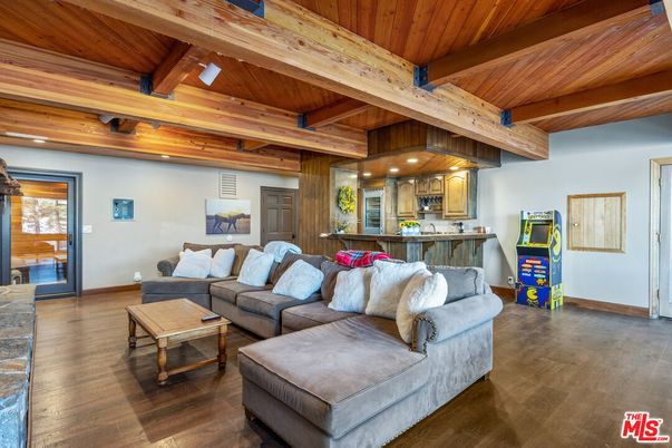 Interior, Kitchen, Living room, Pendant Lights, Recessed Lighting, Wooden Beams, Wooden Ceilings, Wood Texture Flooring
