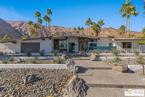 Attached, Exterior, Facade, Ranch