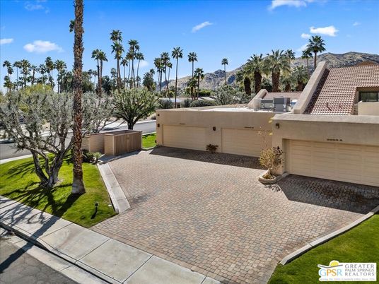 Exterior, Hot Tub