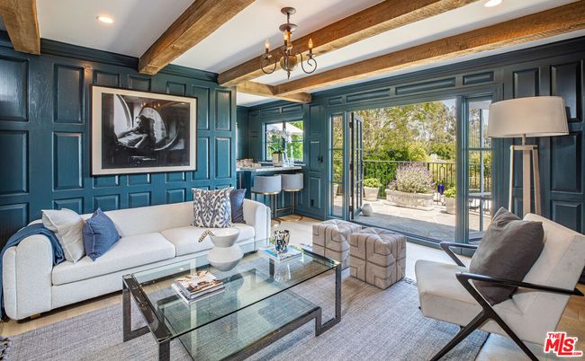 Chandelier, Interior, Living room, Recessed Lighting, Wooden Beams, Wood Texture Flooring