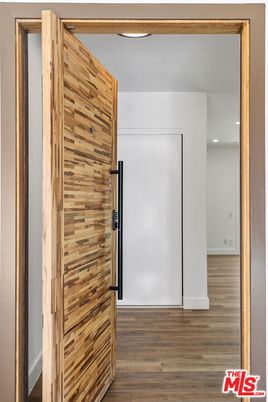 Interior, Recessed Lighting, Wood Texture Flooring, Wooden Walls