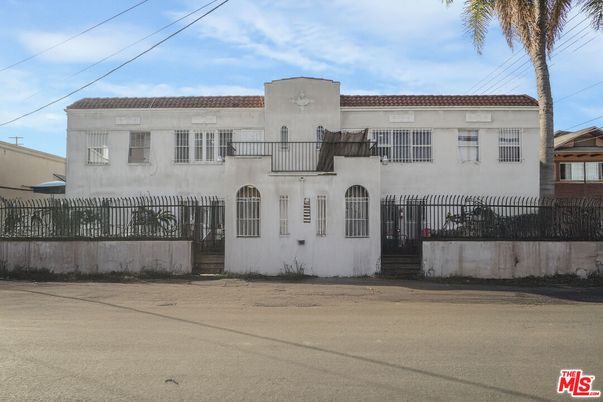 Exterior, Facade, Spanish Mediterranean