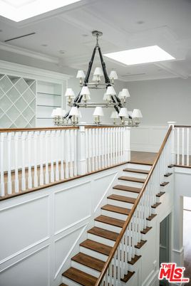 Chandelier, Interior, Recessed Lighting, Wood Texture Flooring