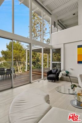 Interior, Sun Room, Wood Texture Flooring
