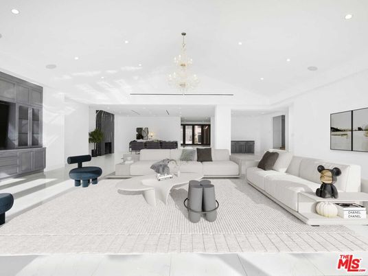 Chandelier, Interior, Living room, Recessed Lighting