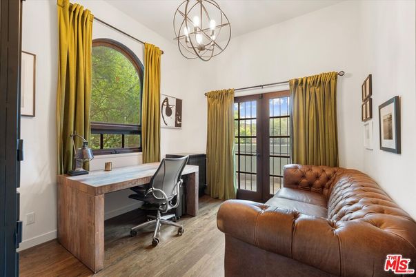 Chandelier, Home Office, Interior, Wood Texture Flooring