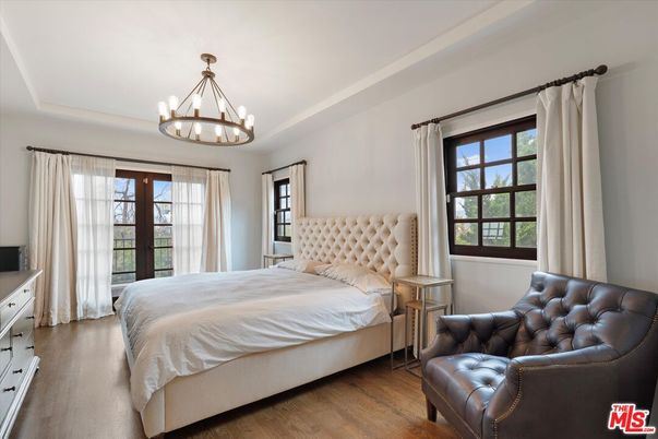 Bedroom, Chandelier, Interior, Wood Texture Flooring
