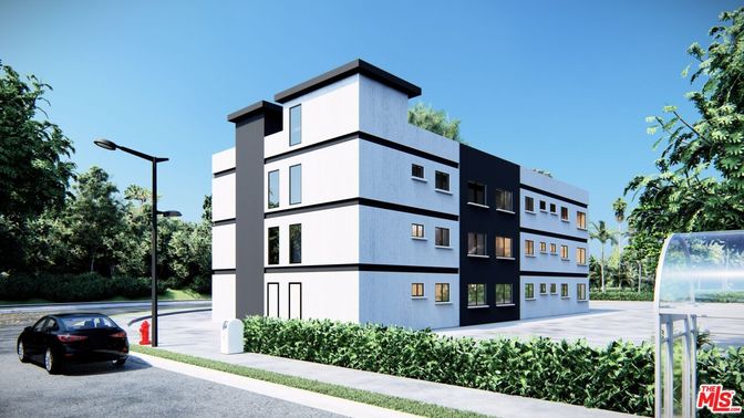Exterior, Facade, Condo Building