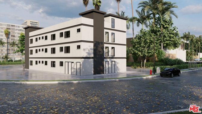 Exterior, Facade, Modern