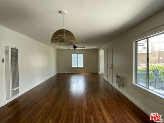 Empty room, Interior, Pendant Lights, Wood Texture Flooring