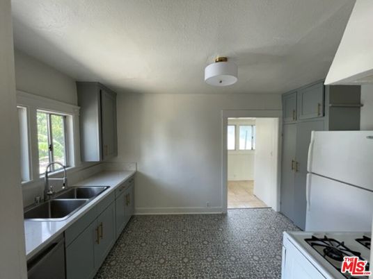 Interior, Kitchen