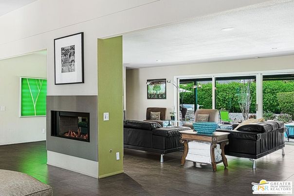 Fireplace, Interior, Living room, Recessed Lighting