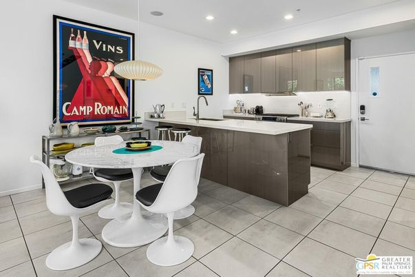 Dining room, Interior, Kitchen, Pendant Lights, Recessed Lighting