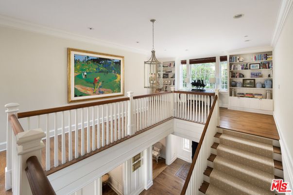 Interior, Pendant Lights, Recessed Lighting, Wood Texture Flooring