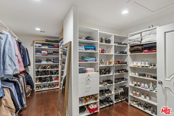 Interior, Recessed Lighting, Walk-in Closets, Wood Texture Flooring