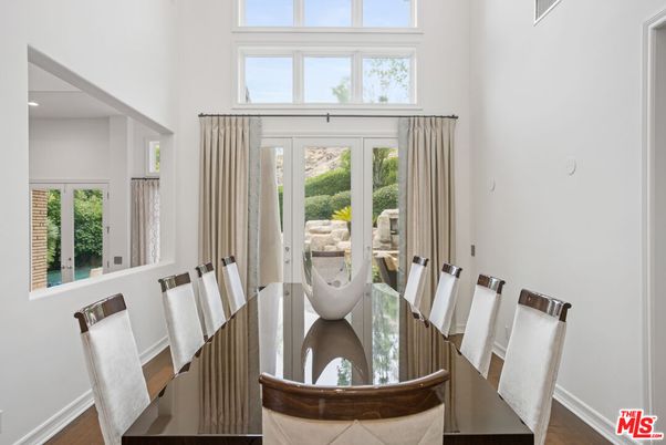 Dining room, Interior, Wood Texture Flooring