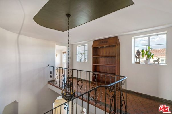 Interior, Pendant Lights