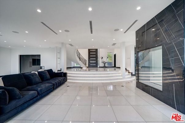 Interior, Living room, Marble Walls, Recessed Lighting