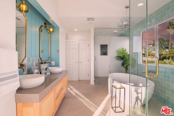 Bathroom, Dual Sink Vanities, Free Standing Baths, Glass Shower, Interior, Recessed Lighting