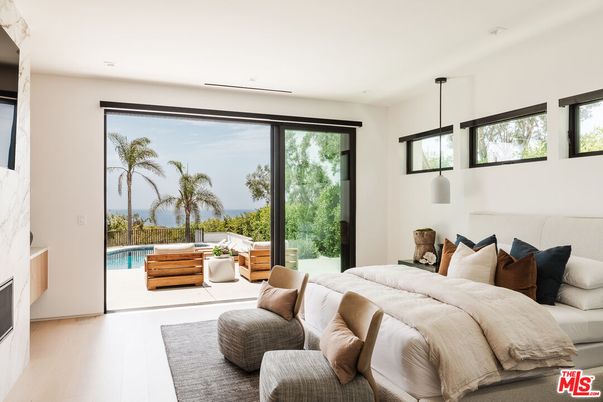 Bedroom, Fireplace, Interior, Living room, Pendant Lights, Recessed Lighting, Wood Texture Flooring