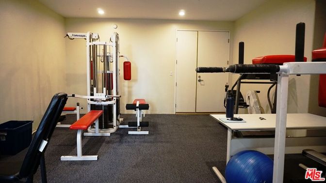 Fitness Equipment, Interior, Recessed Lighting