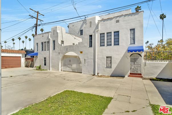Attached, Backyard, Exterior, Facade, Spanish Mediterranean