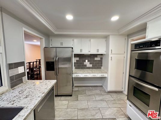 Interior, Kitchen, Marble, Recessed Lighting, Stainless Steel Appliances