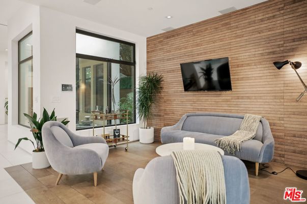 Interior, Living room, Recessed Lighting, Stone Walls