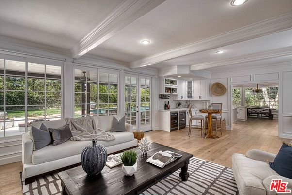 Dining room, Interior, Kitchen, Living room, Recessed Lighting, Wood Texture Flooring