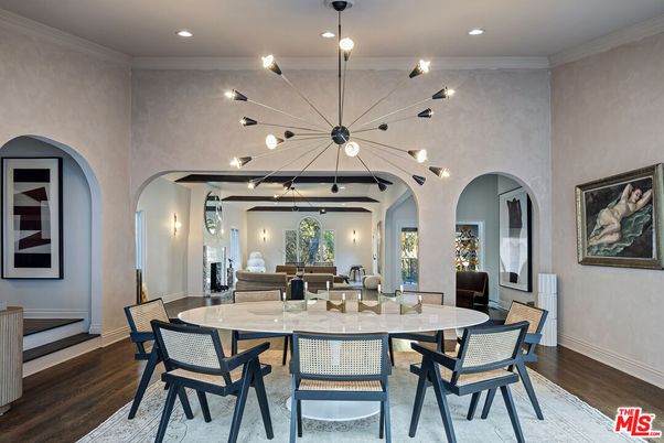 Dining room, Interior, Living room, Pendant Lights, Recessed Lighting, Wood Texture Flooring