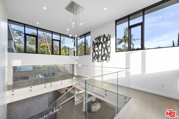 Interior, Pendant Lights, Recessed Lighting, Wood Texture Flooring