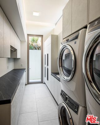 Interior, Recessed Lighting, Washer