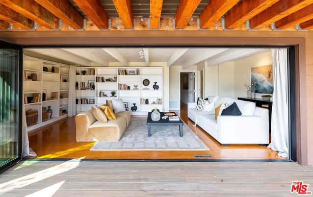 Interior, Living room, Wooden Beams, Wooden Ceilings, Wood Texture Flooring