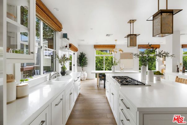 Dining room, Interior, Kitchen, Pendant Lights, Recessed Lighting, Wood Texture Flooring