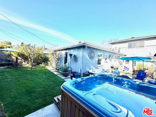 Backyard, Exterior, Hot Tub