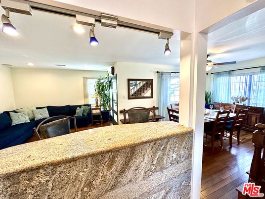 Dining room, Interior, Living room, Recessed Lighting, Wood Texture Flooring