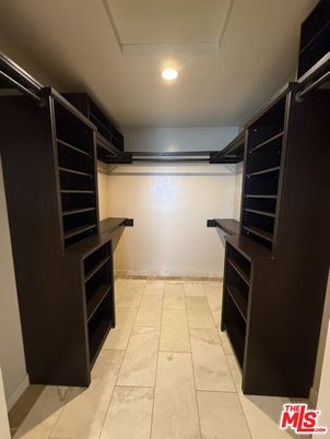 Interior, Recessed Lighting, Walk-in Closets